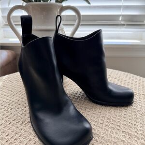 Bottega Veneta Sleek Black Ankle Booties